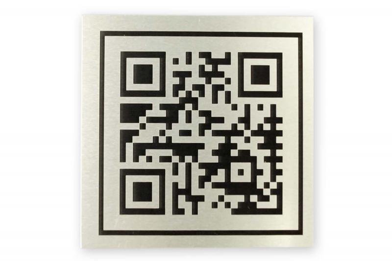 laser engrave QR codes with Alumark