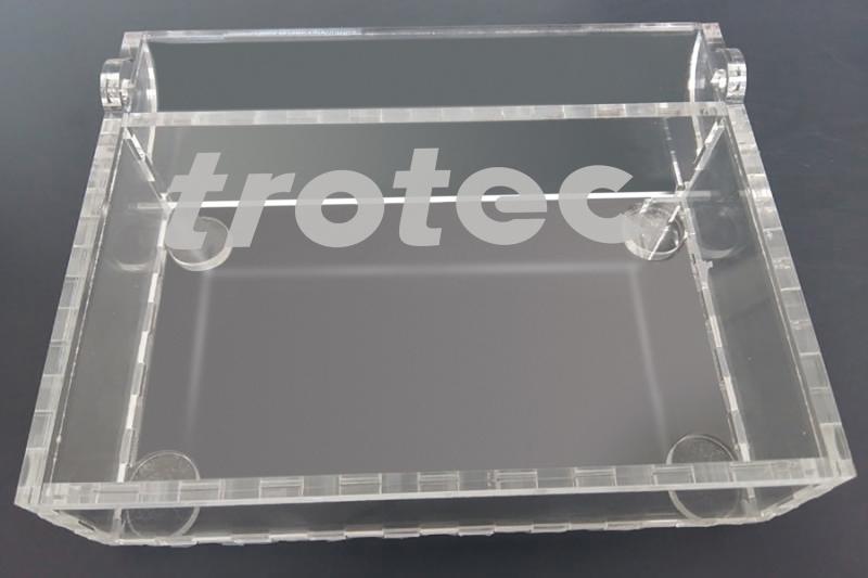 box made of extruded acrlyic glass sheets