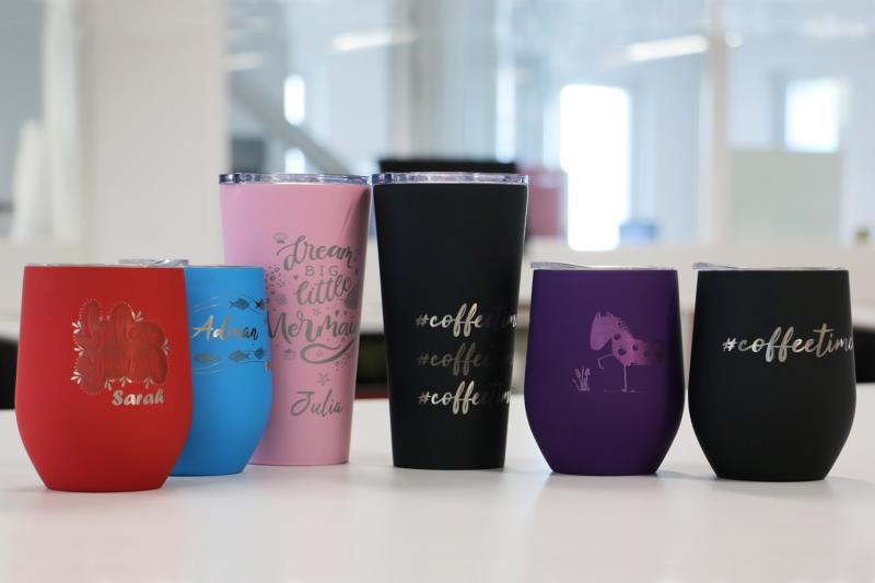 personalizable insulated mugs and tublers 